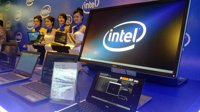 Một số sản phẩm máy tính xách tay đầu tiên tích hợp Intel Core thế hệ thứ 5 (Broadwell) từ các hãng Dell, Acer, Lenovo... - Ảnh: T.Trực