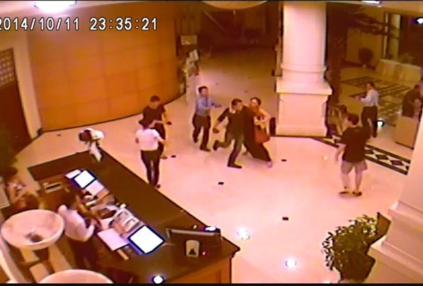 Camera an ninh ghi lại vụ ẩu đả tại một khách sạn lớn từng làm xôn xao dư luận 
