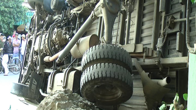 Hiện trường vụ tai nạn thảm khốc - Ảnh: Xuân Trinh