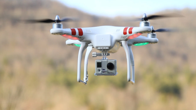 Một dạng thiết bị ghi hình, chụp ảnh trên không (flycam / drone) - Ảnh minh họa: rcsoup.com