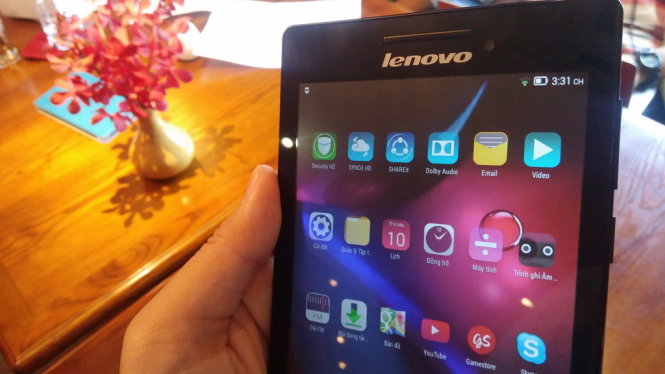 Máy tính bảng Lenovo TAB 2 A7-10 - Ảnh: Phong Vân