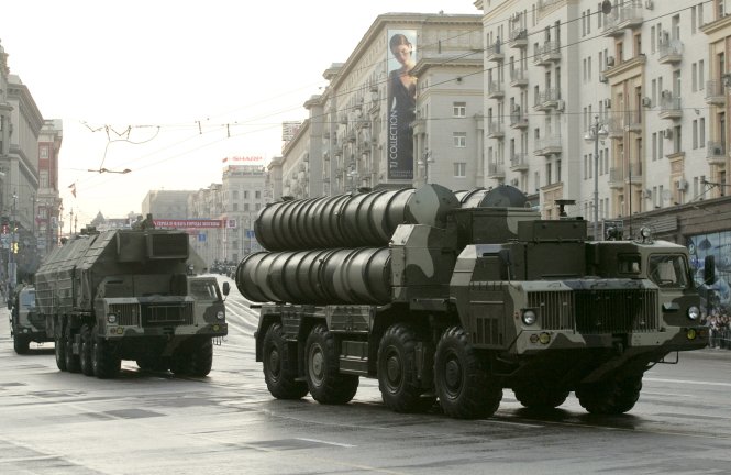 Hệ thống tên lửa S-300 của Nga (Reuters)