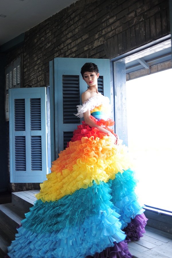 Những người mẫu trình diễn bộ sưu tập cưới dành cho cộng đồng LGBT - Ảnh: BTC cung cấp 