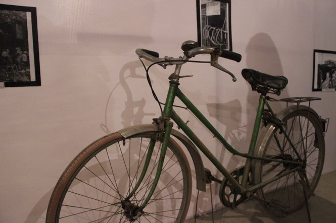 Hình ảnh chiếc xe đạp thời bao cấp – 1 tài sản rất có giá trị vào thời bấy giờ