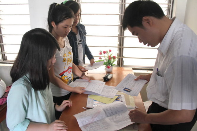 Thí sinh dự thi vào ĐH Đà Nẵng năm 2014 - Ảnh: Đoàn Cường
