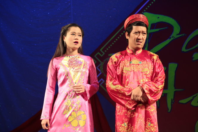 Nghệ sĩ Trường Giang (phải) và khách mời Lâm Vỹ Dạ sẽ biểu diễn vào tối 24-6 tại Đại học Cần Thơ - Ảnh: Nguyễn Lộc
