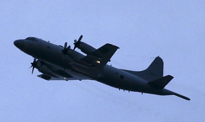Máy bay tuần tra P3-C Orion của lực lượng Nhật cất cánh từ Philippines để tuần tra Biển Đông - Ảnh: Reuters