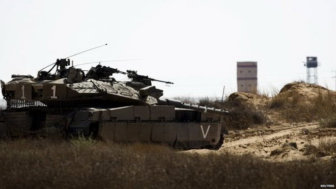 Israel triển khai binh lính và thiết giáp đến gần biên giới với Ai Cập Ảnh: Reuters