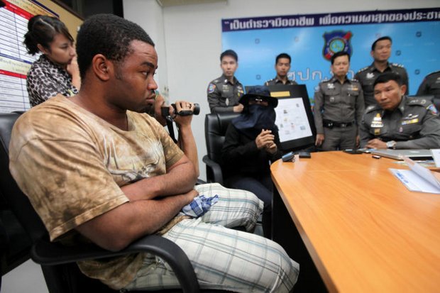 Một người Nigeria bị bắt hồi tháng 5 trong một vụ án khác liên quan đến lừa đảo phụ nữ Thái. Ảnh: Bangkok Post