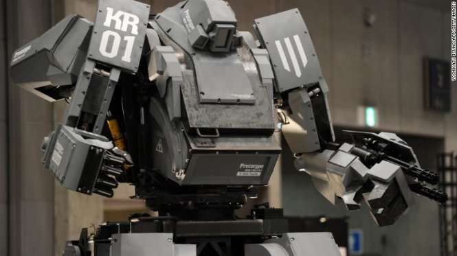 Robot Kuratas của Suidobashi Heavy Industry (Nhật) tại Wonder Festival ở Chiba, ngoại ô Tokyo, Nhật Bản ngày 29-7-2012 - Ảnh: CNN