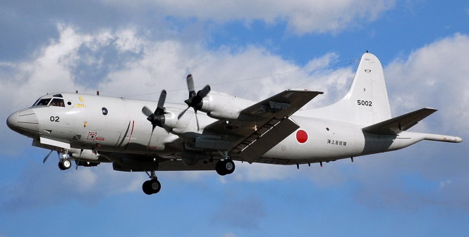 Máy bay P-3C Orion của Nhật tuần tra trên Biển Đông hồi tháng 6-2015, trong cuộc tập trận chung Nhật - Philippines - Ảnh: Defence Talk