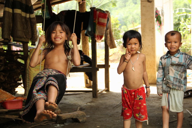 Trò chơi của những đứa trẻ ở vùng cao Tây Bắc ở xã Bản Bo, Tam Đường, Lai Châu tây bắc Ảnh: PHẠM KÔNG CHÍ