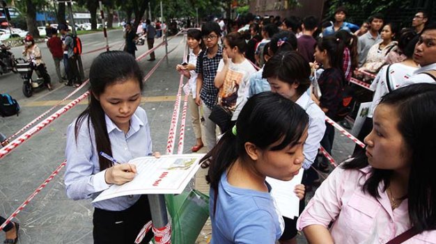 Sở Nội vụ Hà Nội vừa công bố có 4.502 thí sinh đăng ký dự thi tuyển dụng công chức năm 2015 tính đến ngày 1-4.