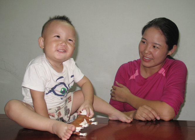 Con trai HLV Dương Thị Mai lớn lên tại nhà trọ của đội Thái Nguyên ở Hà Nội - Ảnh: K.Xuân