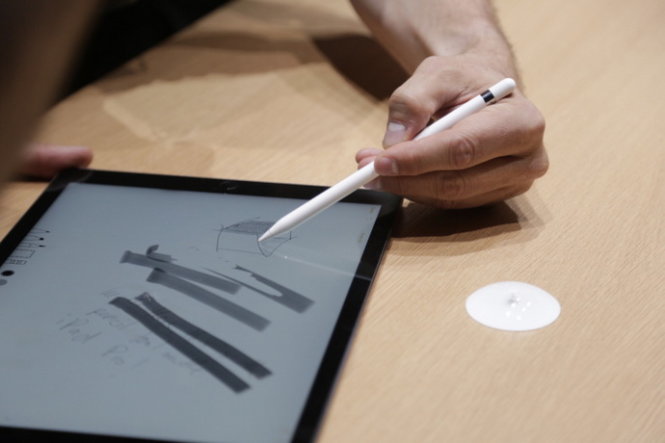 Có thể tô bóng đổ nghiêng bằng Apple Pencil - Ảnh: TechCrunch