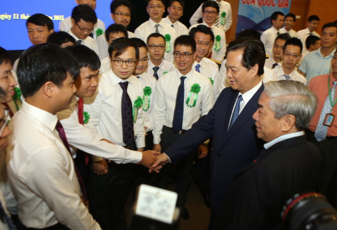 Sự kiện Thủ tướng Nguyễn Tấn Dũng gặp gỡ các nhà khoa học trẻ tiêu biểu tại Hà Nội vừa qua đã khuyến khích tinh thần ham mê nghiên cứu khoa học trong giới trẻ Ảnh: QUANG MINH