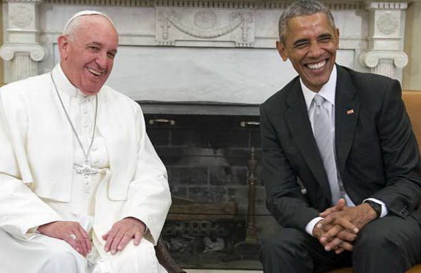 Ông Obama hội đàm cùng Giáo hoàng Francis tại Phòng Bầu Dục Ảnh: AFP