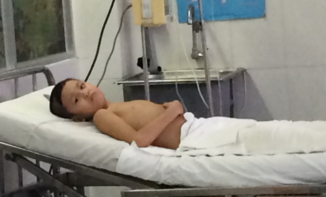 Bé Diệp Tấn Tài đang điều trị tại Bệnh viện Nhi Đồng 1 Ngày 29-9. Ảnh: L.TH.H