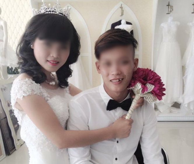 Ảnh đám cưới cô dâu 14 tuổi với con trai phó chủ tịch xã