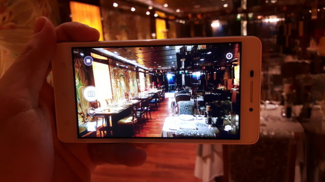Thử nghiệm camera 8MP của smartphone Lenovo Vibe P1 - Ảnh: Phong Vân