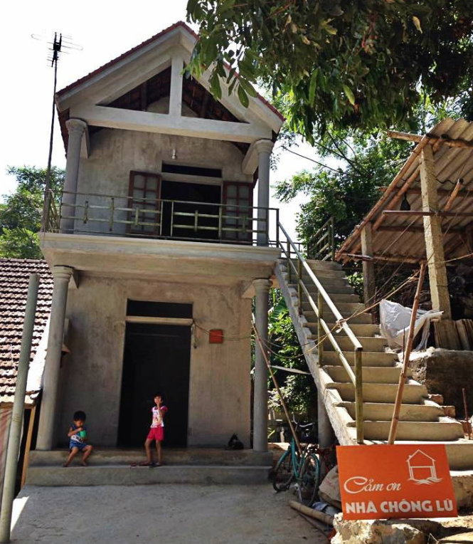 Một căn nhà chống lũ vững chãi vừa được xây dựng ở tỉnh Quảng Nam - Ảnh NCL