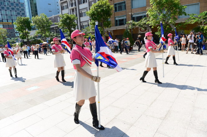Đoàn nhạc cảnh sát Tokyo biểu diễn tại nhạc hội cảnh sát thế giới lần thứ 20 tại TP.HCM sáng 14-11 - Ảnh: Quang Định