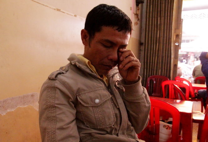 Anh Huynh xúc động khi kể về con trai Lương Thế Vương mất tích 5 tháng nay- Ảnh: C.Thành