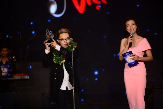 Đinh Kai đoạt giải Bài hát ấn tượng tháng 10 với ca khúc Tìm nhau