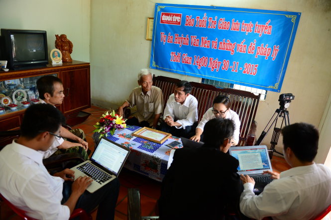 Quang cảnh buổi giao lưu trực tuyến “Vụ án Huỳnh Văn Nén và những vấn đề pháp lý” chiều 30-11 - Ảnh: Quang Định