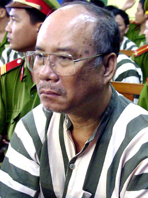 OnjFEE12.jpg