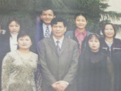 W9VyuFkl.jpg