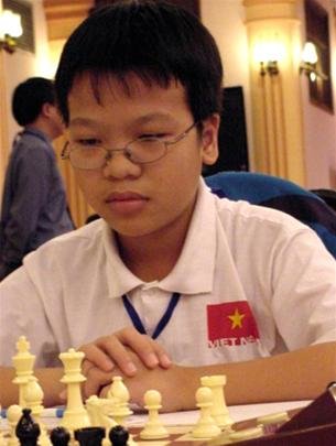 YV490BKT.jpg