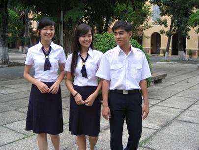Top 7 trường THPT ở Hà Nội có đồng phục học sinh đẹp nhất  Fqavn