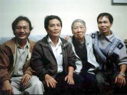 MpU2W24T.jpg