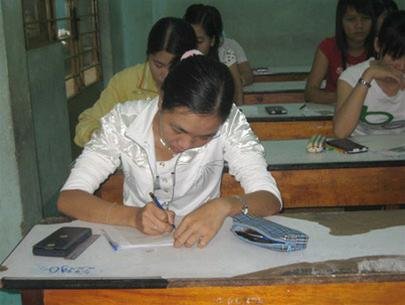 at4AV3bK.jpg