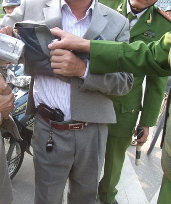 DvgFk27B.jpg