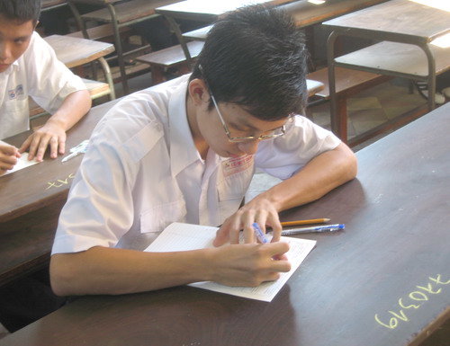 RC30fqLj.jpg