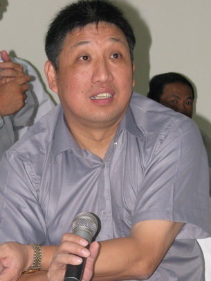 hmbzjIym.jpg