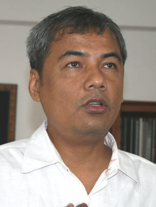 586WEb62.jpg