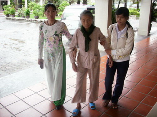 tQPtNJ70.jpg