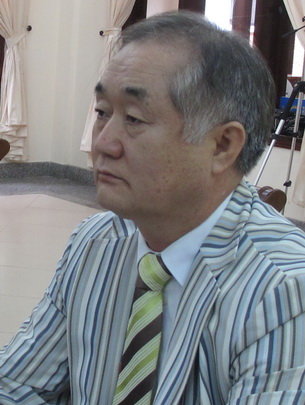 d6UjL7s3.jpg