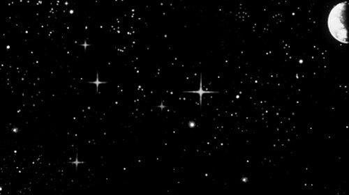 Bầu trời đêm là thế giới bí ẩn của những ngôi sao lung linh, tạo nên một không gian thơ mộng và lãng mạn. Hãy chiêm ngưỡng bức ảnh đêm nay để cảm nhận sự huyền ảo của bầu trời đêm nhé!