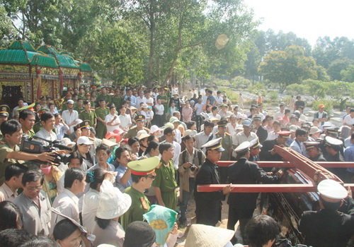 xnb8yzXq.jpg