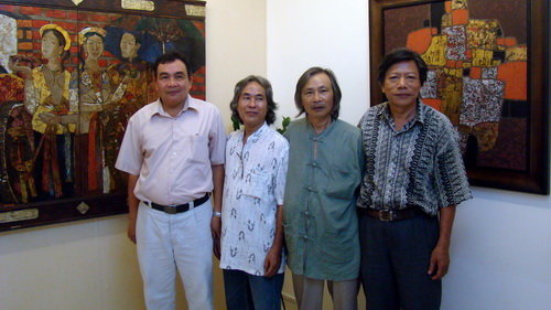 RuO4yM3L.jpg