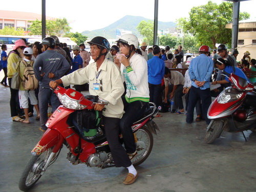 kPfs60Hf.jpg
