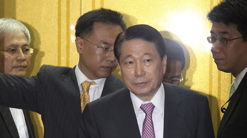 6njCx949.jpg