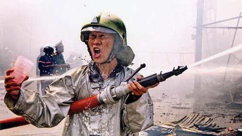 H77jYrJ5.jpg