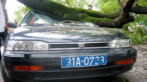 EV9PgBcD.jpg