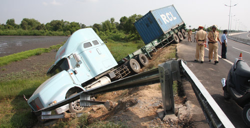 jWVG920T.jpg