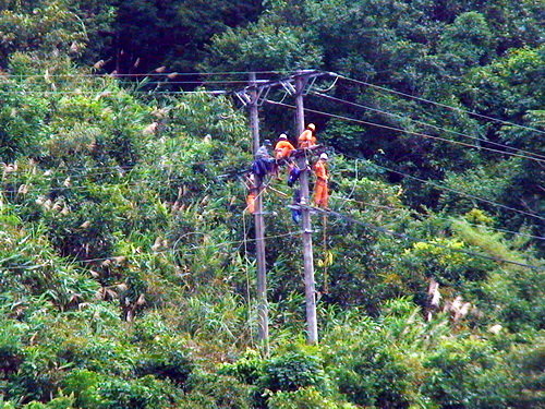 wHcp75YA.jpg